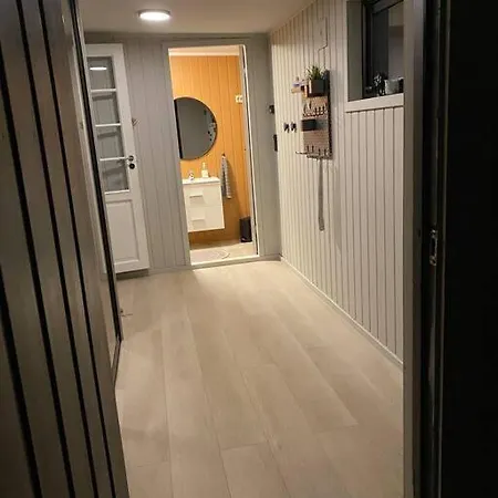 Aurora Panorama 2nd Floor * Laksvatn