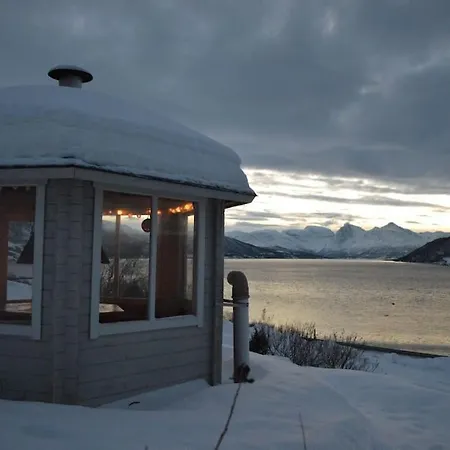 Aurora Panorama 2nd Floor * Laksvatn