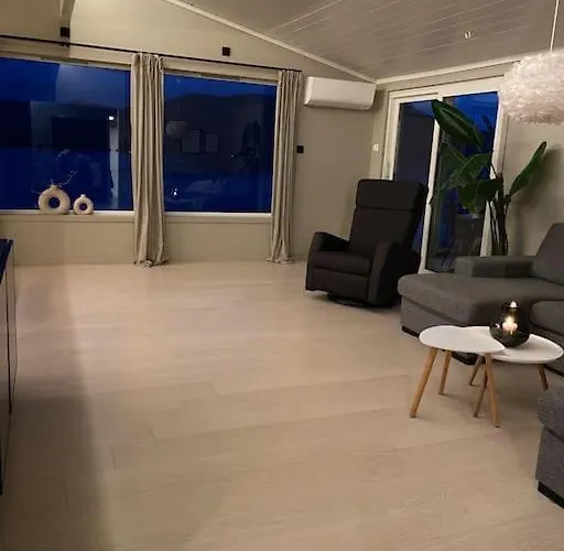 Aurora Panorama 2nd Floor شقة Laksvatn