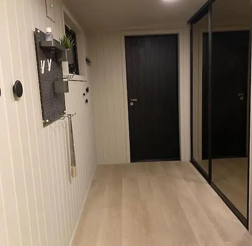 شقة Aurora Panorama 2nd Floor Laksvatn